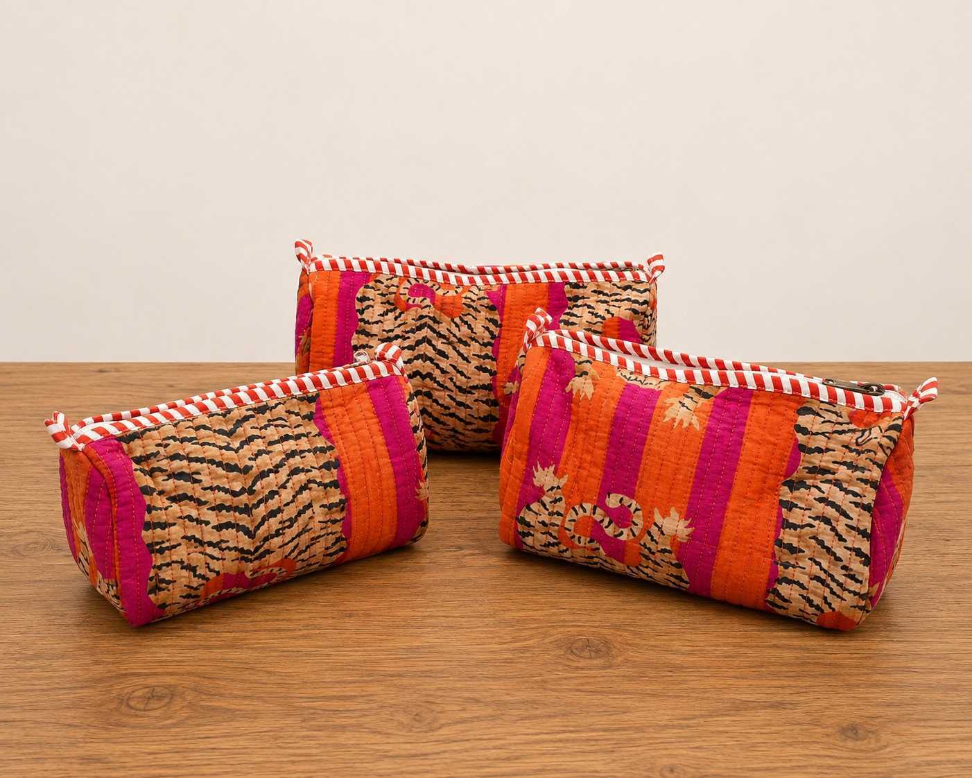 Bold Tiger Print Set of 3 Pouch